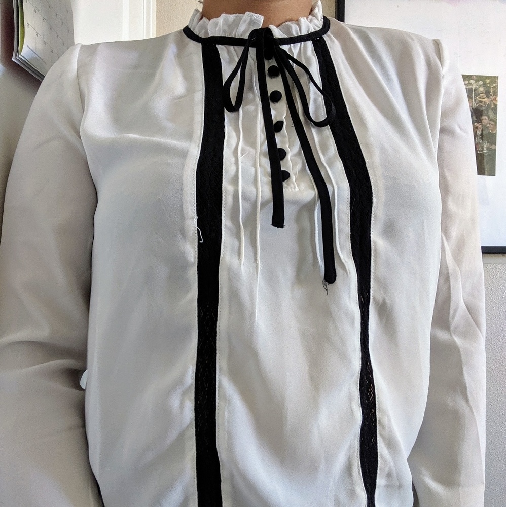 Cute Chiffon long sleeve